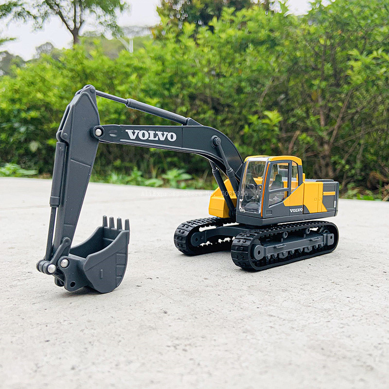Renewable Energy Model - Bburago 1:50 Volvo excavator model high